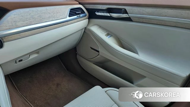 Genesis G90 2019 Черный из Кореи, фото 6