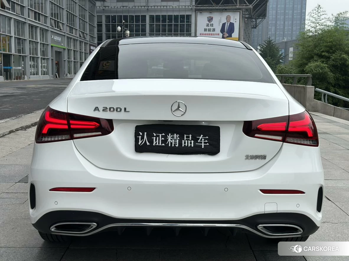 Mercedes-Benz Class A 2021 Белый из Китая, фото 6