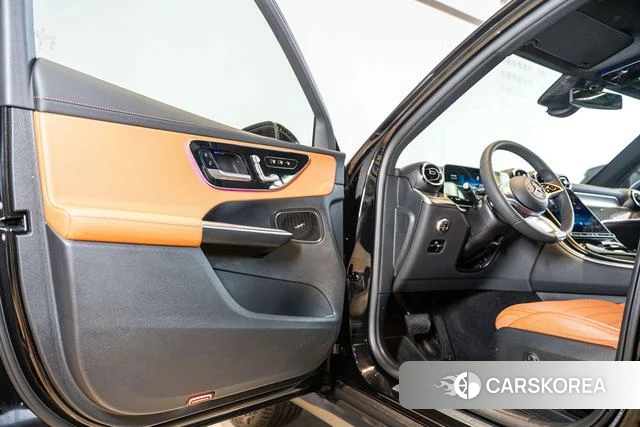 Mercedes-Benz GLC 2025 Черный из Китая, фото 6