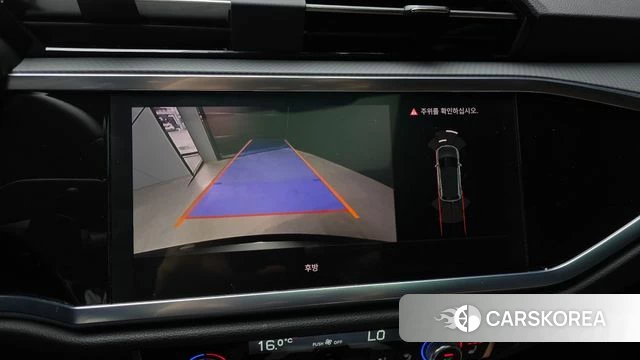 Audi Q3 (F3) 2023 Серый из Кореи, фото 6