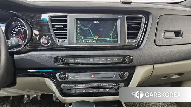 Kia The New Carnival 2019 Белый из Кореи, фото 6