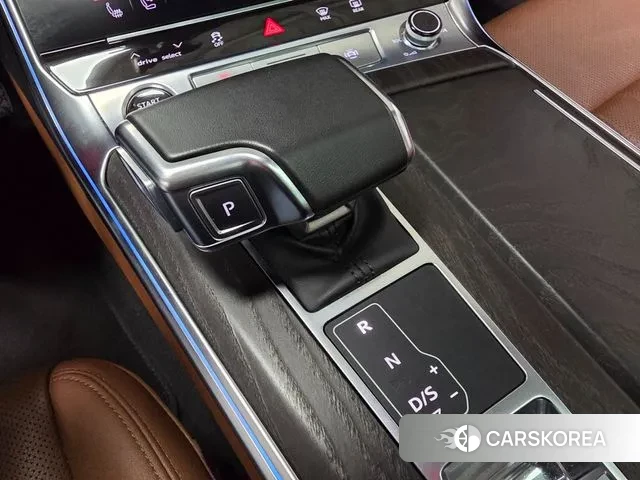 Audi A6 (C8) 2023 Белый из Кореи, фото 6