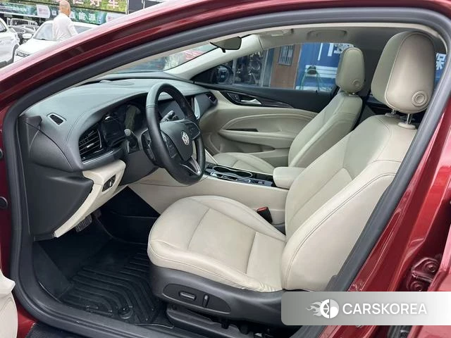 Buick Regal 2022 Красный из Китая, фото 6
