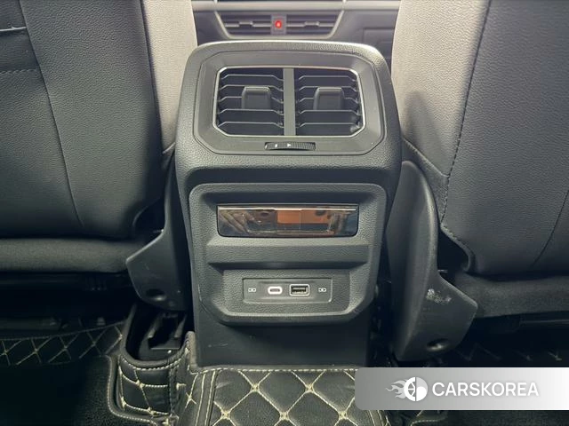Volkswagen Tiguan L PHEV 2022 Белый из Китая, фото 6