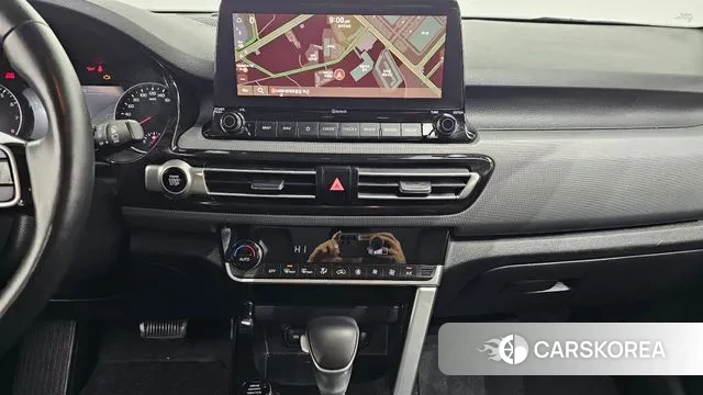 Kia Seltos 2022 Белый из Кореи, фото 6