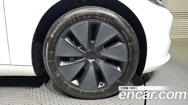 Tesla Model 3 2024 Белый из Кореи, фото 6