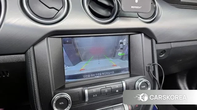 Ford Mustang 2022 Черный из Кореи, фото 6