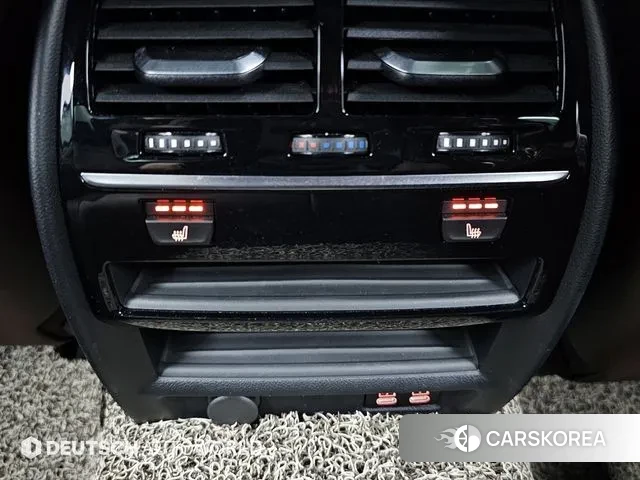 BMW 5 Series (G30) 2020 Черный двухцветный из Кореи, фото 6