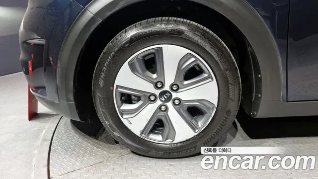 Kia Niro 2019 Синий из Кореи, фото 6