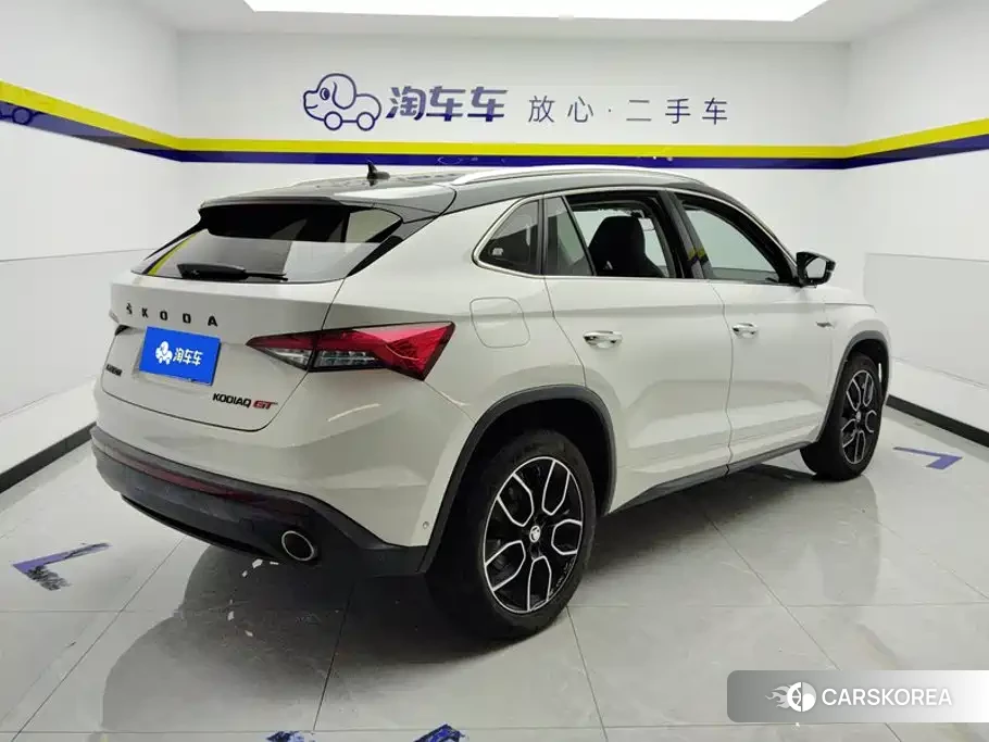 Skoda Kodiaq 2021 Белый из Китая, фото 6