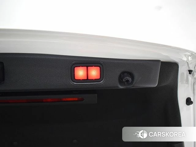 Mercedes-Benz E-Class W213 2021 Белый из Кореи, фото 6