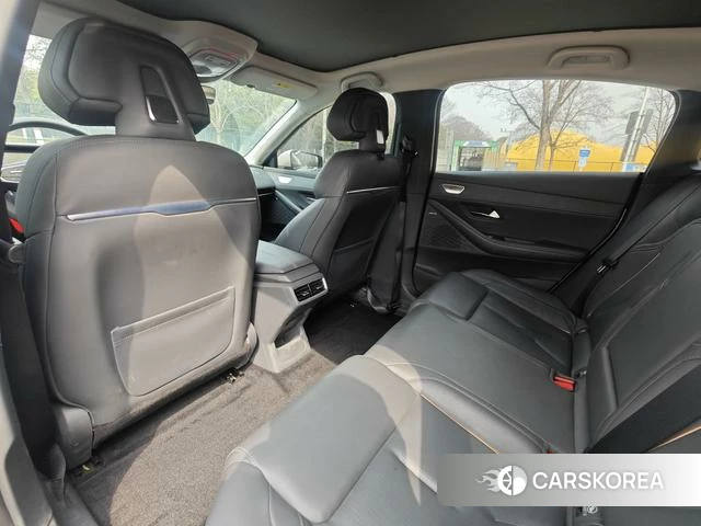 Dark blue car Dark blue SL03 2023 Белый из Китая, фото 6