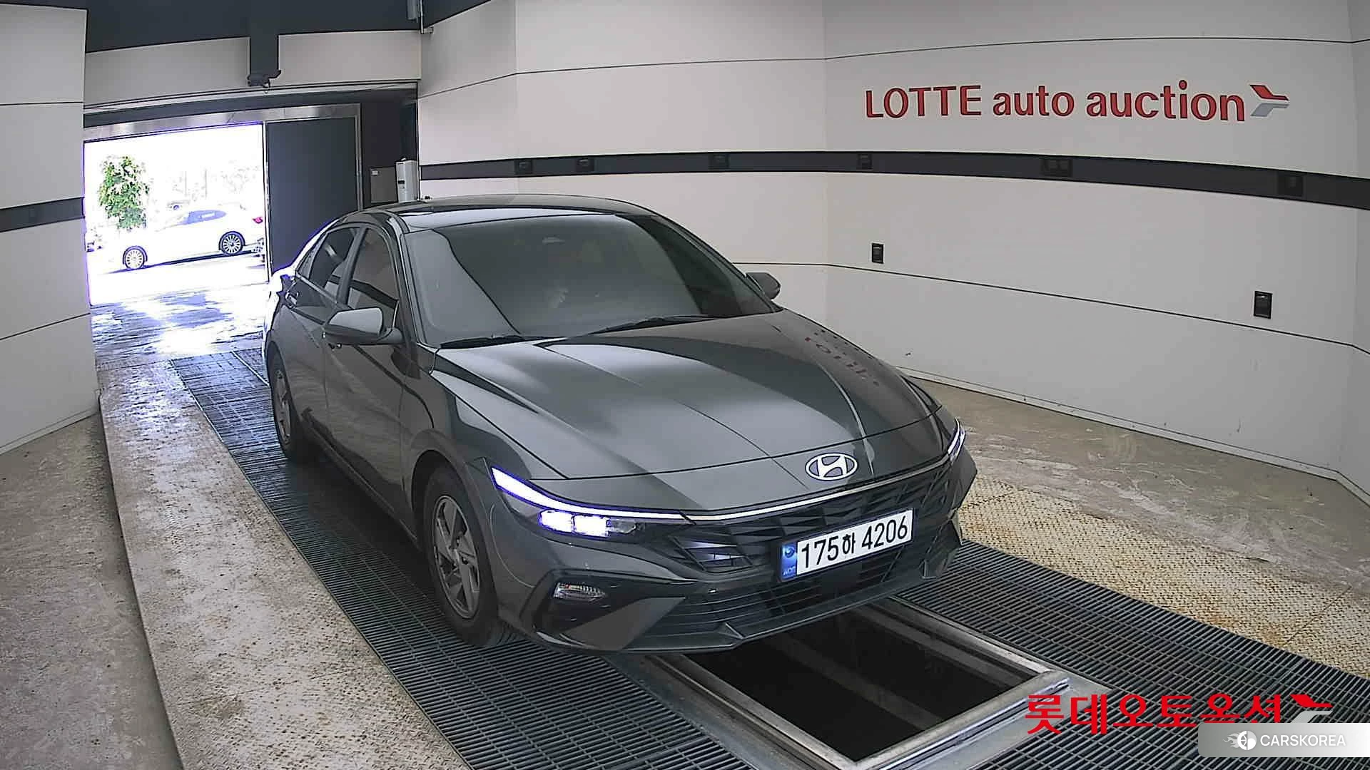 Hyundai Avante 2024 Amazon Grey Metallic из Кореи, фото 6