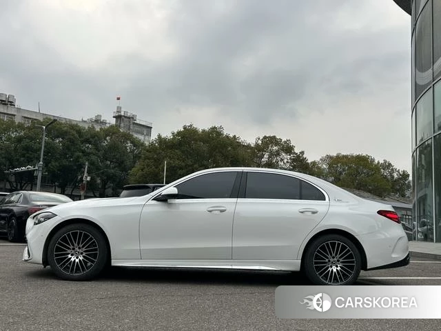 Mercedes-Benz Class C 2024 Белый из Китая, фото 6