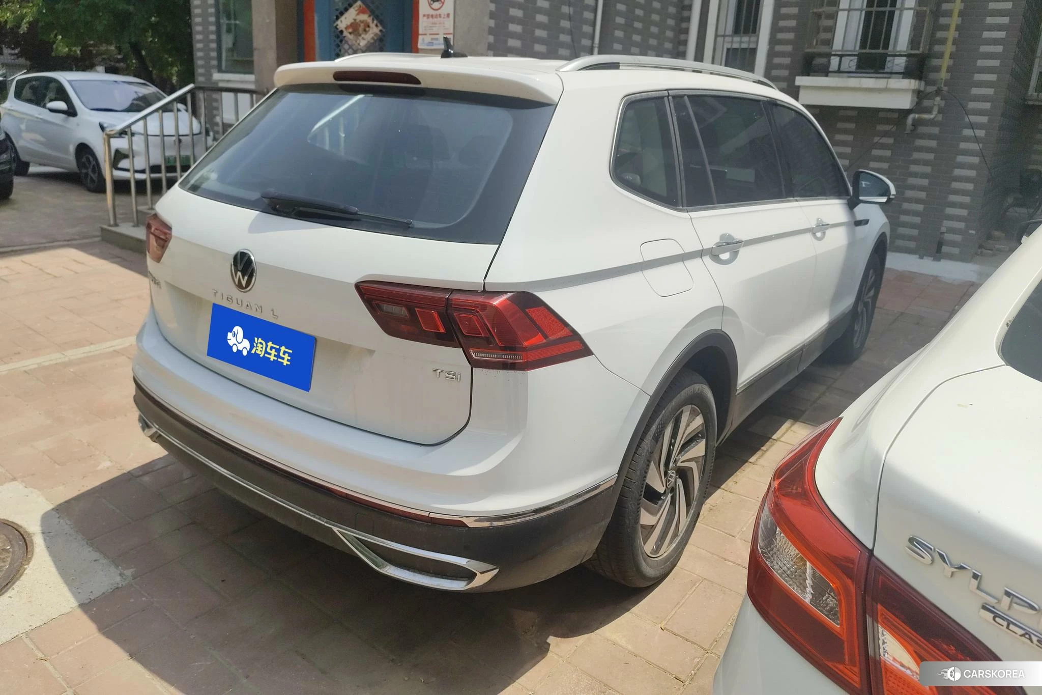Volkswagen Tiguan L 2023 Белый из Китая, фото 6