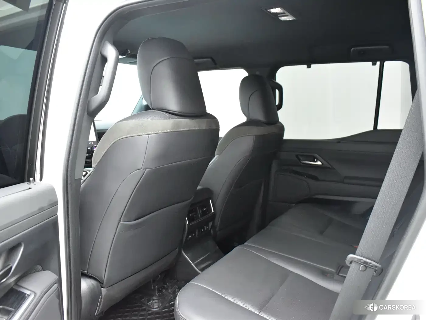 Lexus GX 2024 Белый из Китая, фото 6