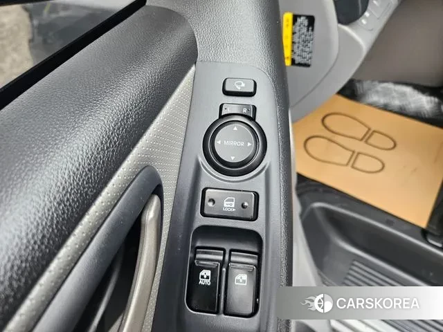 Hyundai The New Grand Starex 2019 Серебристо-серый из Кореи, фото 6