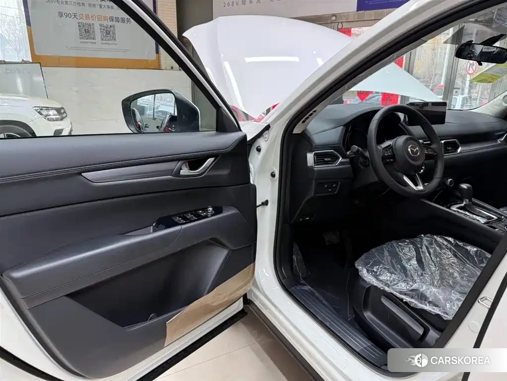 Mazda CX-5 2026 Белый из Китая, фото 6