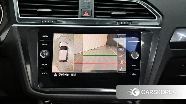 Volkswagen Tiguan second Generation 2020 Черный из Кореи, фото 6