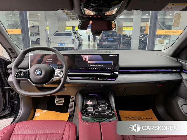 BMW 5 series 2025 Черный из Китая, фото 6