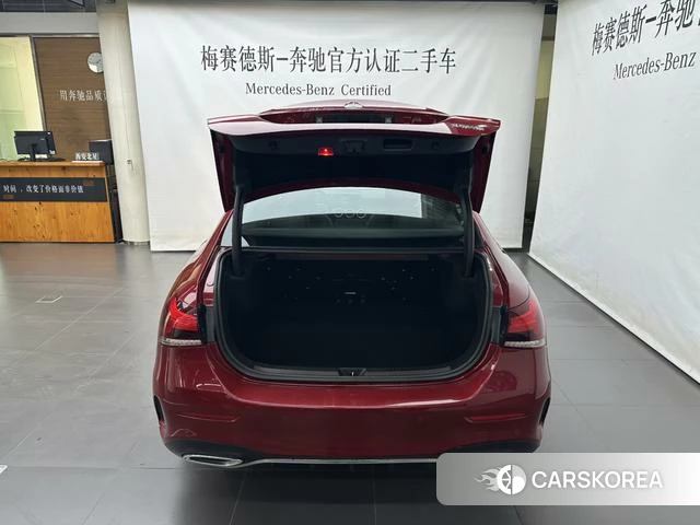 Mercedes-Benz Class A 2021 Красный из Китая, фото 6