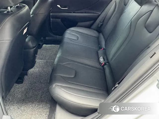 Hyundai The New Avante (CN7) 2024 Белый из Кореи, фото 6