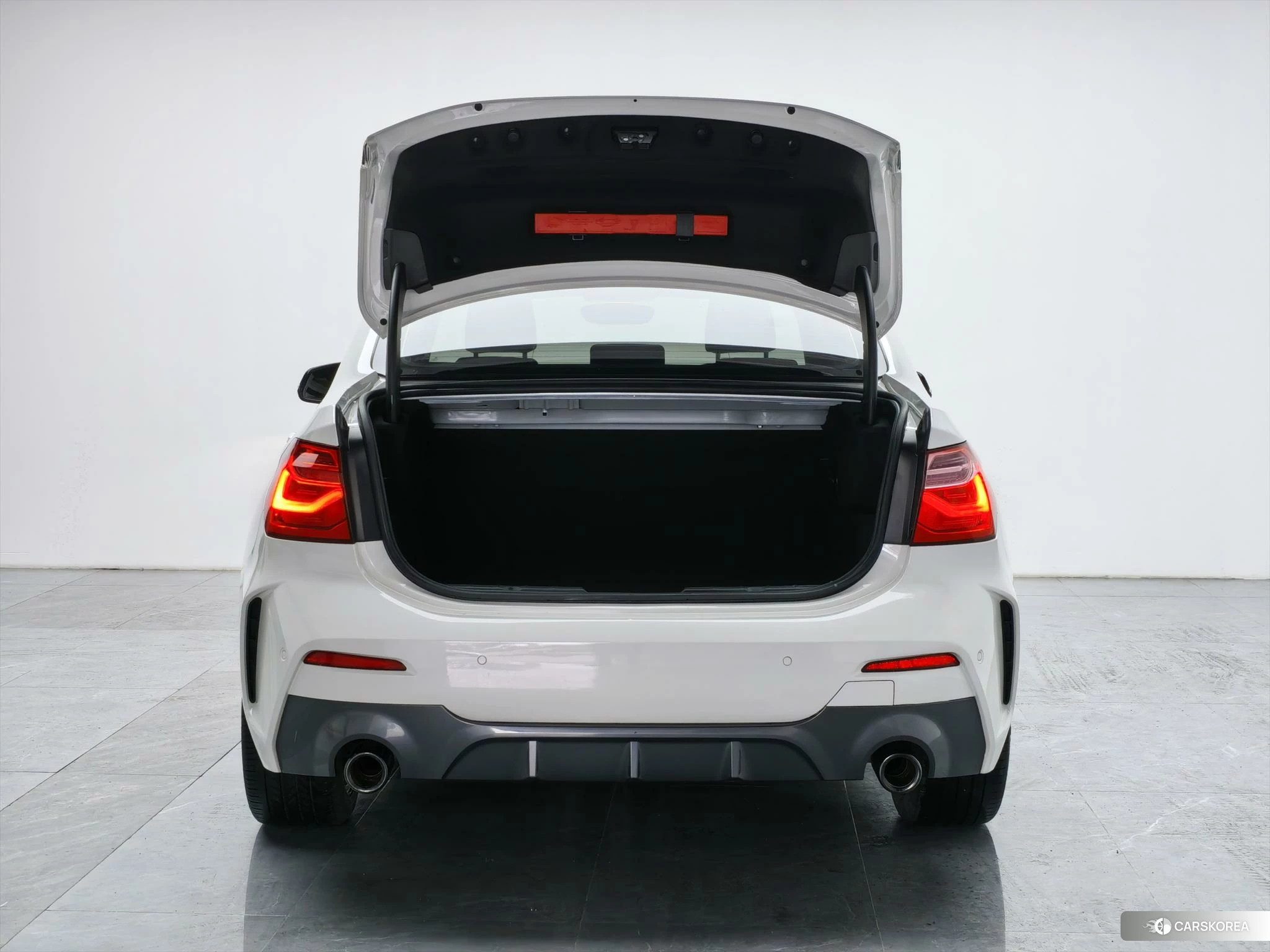BMW 1 series 2021 Белый из Китая, фото 6