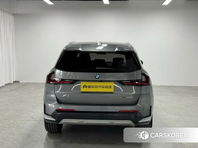 BMW X1 2023 Серебристо-серый из Китая, фото 6