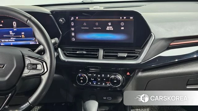 Chevrolet (GM Daewoo) Trax Crossover 2024 Черный из Кореи, фото 6