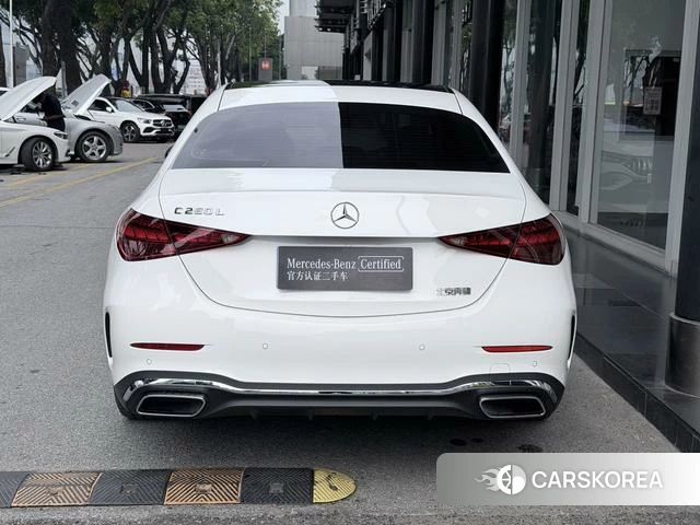 Mercedes-Benz Class C 2025 Белый из Китая, фото 6
