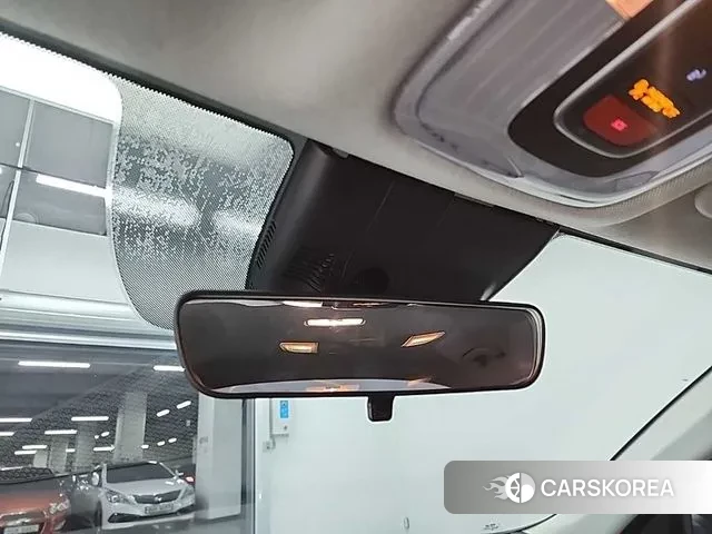 Hyundai The New Avante (CN7) 2023 Белый из Кореи, фото 6