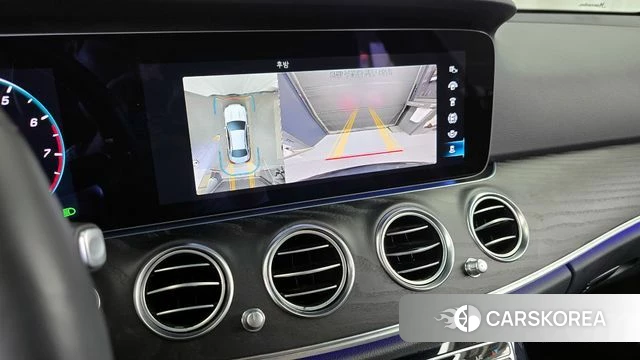 Mercedes-Benz E-Class W213 2023 Черный из Кореи, фото 6