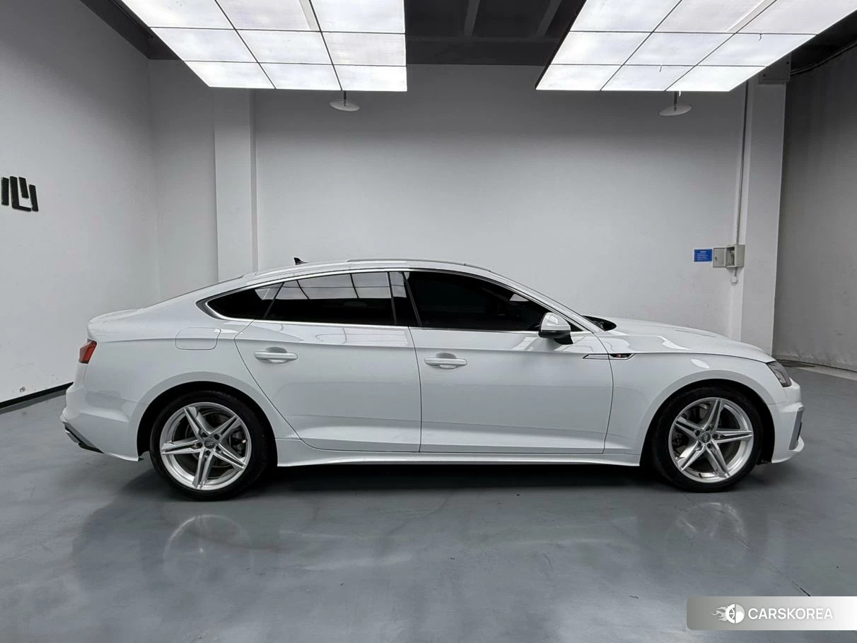 Audi A5 2020 Белый из Китая, фото 6