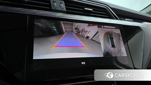 Audi e-Tron 2021 Белый из Кореи, фото 6