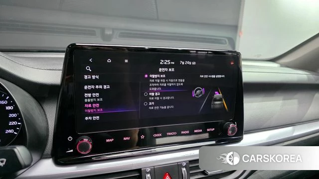 Kia The New K3 2nd generation 2024 Серебристо-серый из Кореи, фото 6