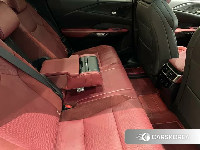 Lexus RX 2024 Белый из Китая, фото 6
