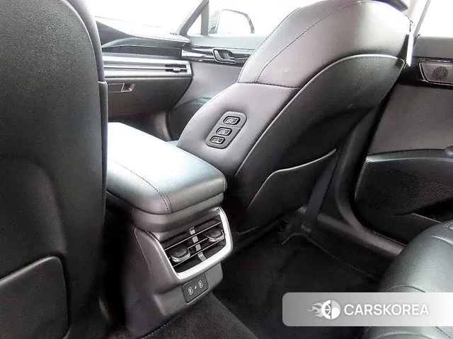 Hyundai Grandeur (GN7) 2023 Черный из Кореи, фото 6