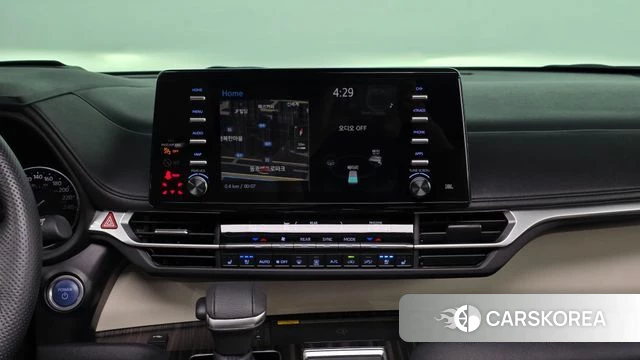 Toyota Sienna 4th Generation 2022 Белый из Кореи, фото 6