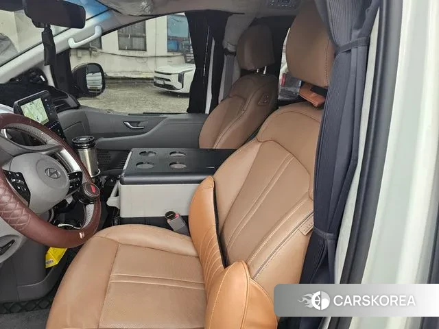 Hyundai Staria 2024 Белый из Кореи, фото 6