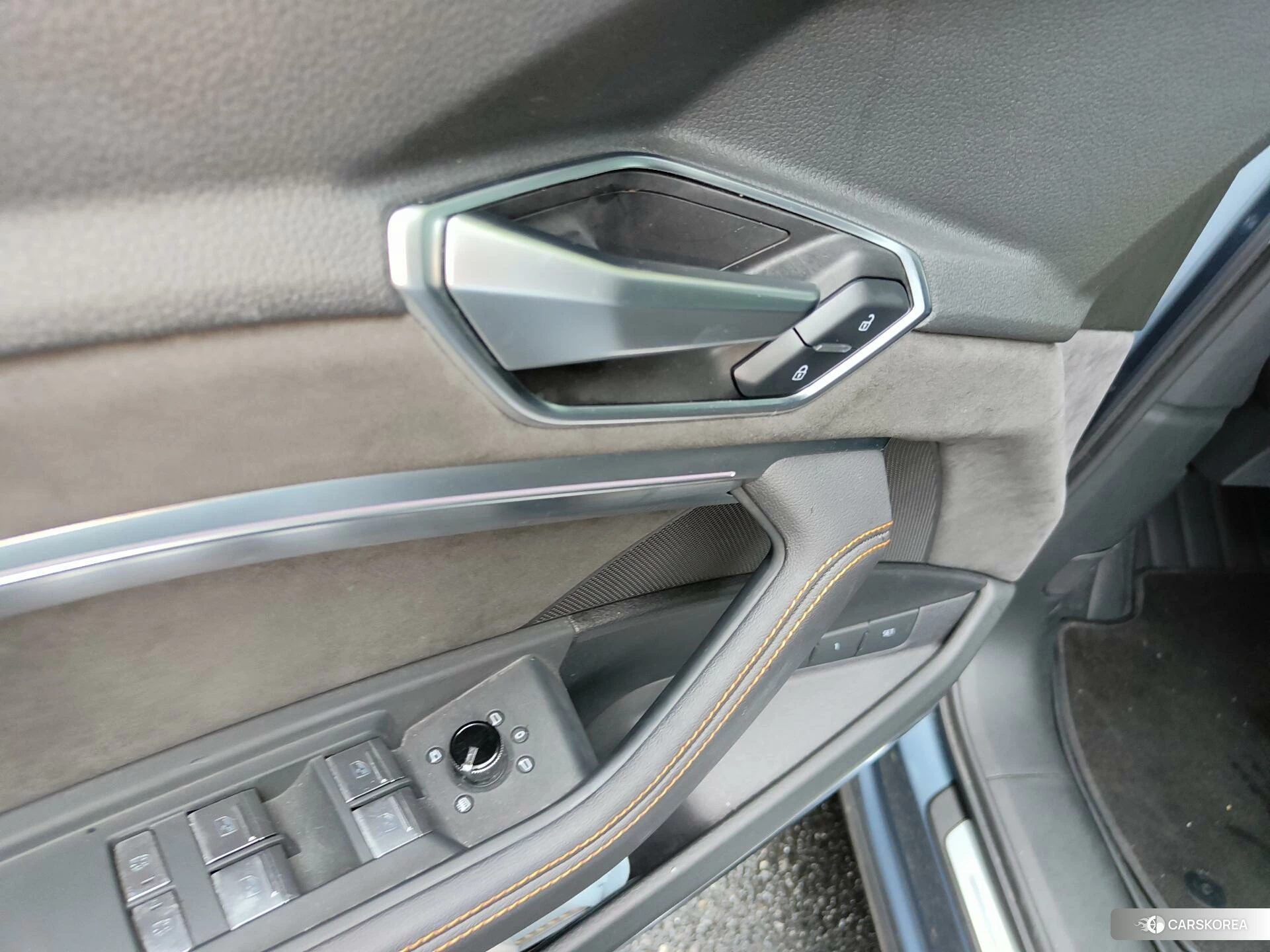 Audi e-tron 2021 Синий из Китая, фото 6