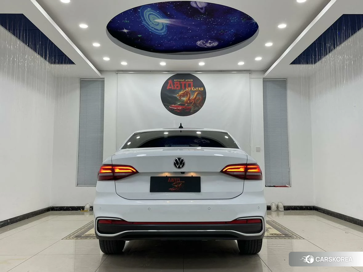 Volkswagen Lavida 2022 Белый из Китая, фото 6