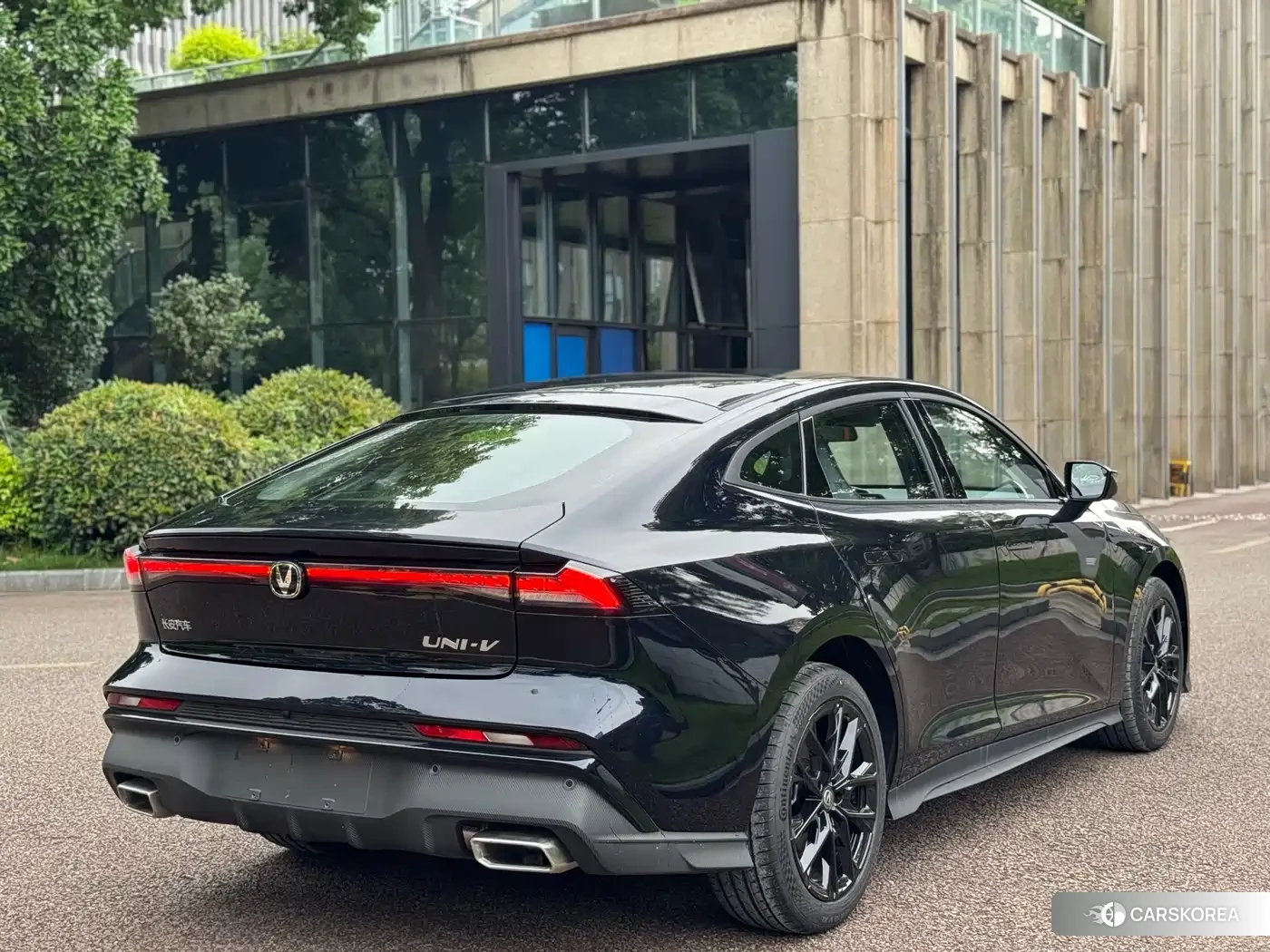 Chang'an UNI-V 2025 Черный из Китая, фото 6