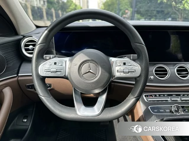 Mercedes-Benz E-class 2020 Белый из Китая, фото 6