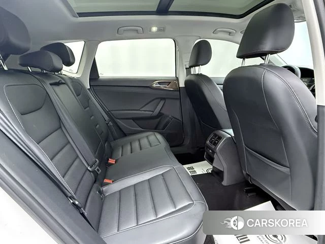 Volkswagen Tuyue 2023 Белый из Китая, фото 6