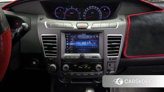 Ssangyong Korando Turismo 2018 Белый из Кореи, фото 6