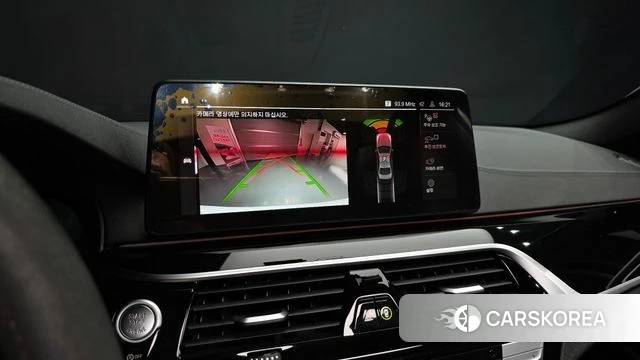 BMW 5 Series (G30) 2022 Белый из Кореи, фото 6