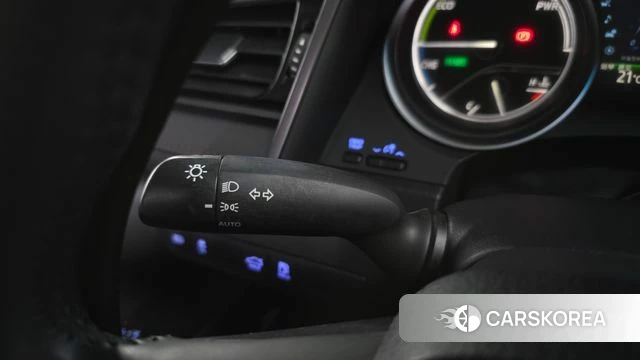 Toyota Camry (XV70) 2020 Белый из Кореи, фото 6