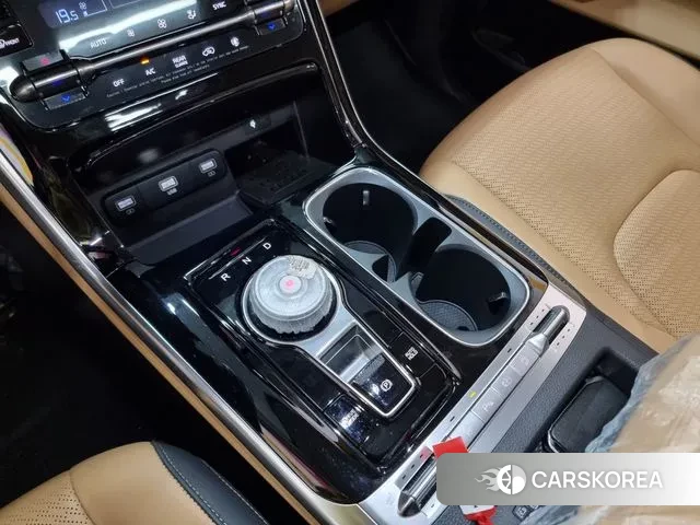 Kia Carnival 4th generation 2023 Белый из Кореи, фото 6