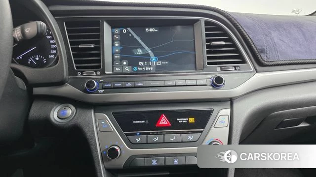 Hyundai Avante AD 2018 Белый из Кореи, фото 6