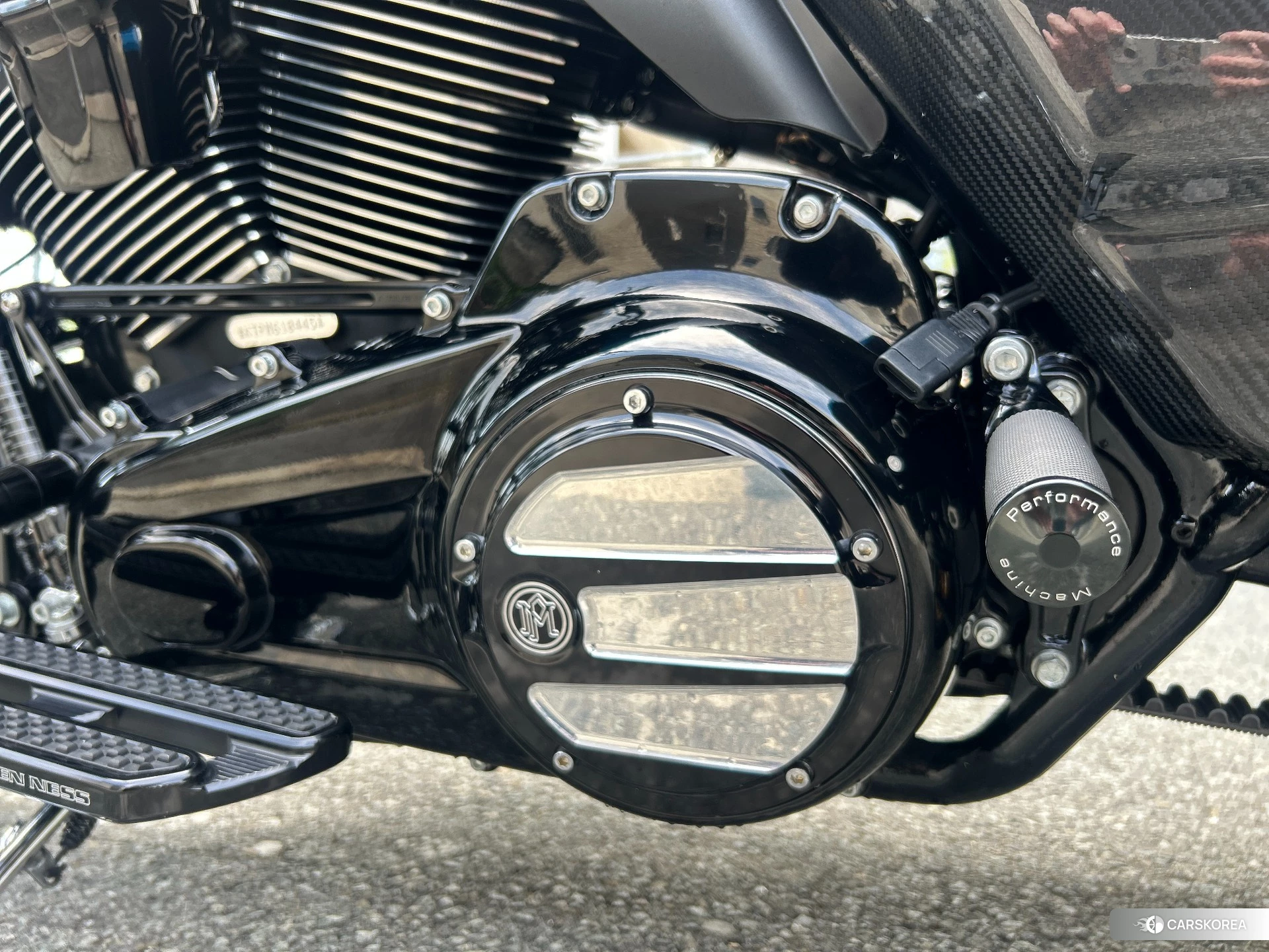 Harley-Davidson Road Glide FLTRXS1750 id 4248021 из Японии 6